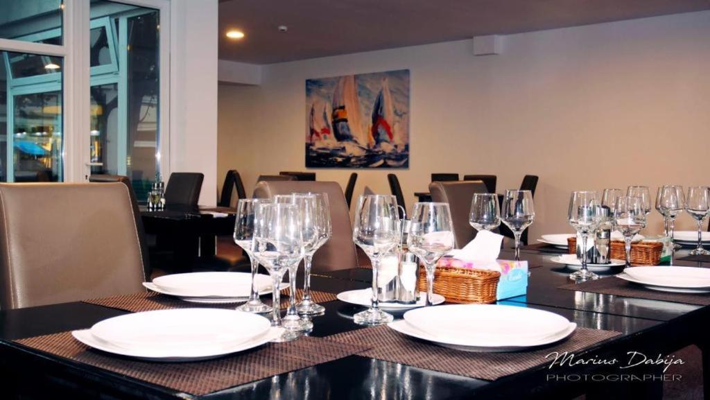 Hotel Agora Neptun Eksteriør billede