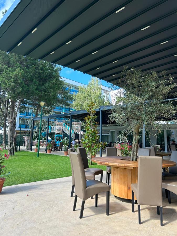 Hotel Agora Neptun Eksteriør billede
